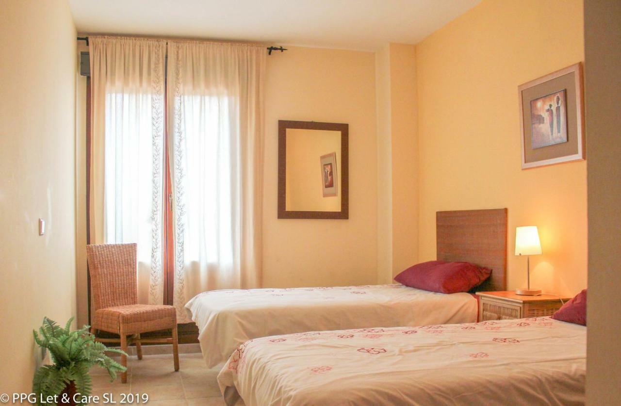 Con Jardin Y Acceso A La Piscina. Lägenhet Ayamonte Exteriör bild